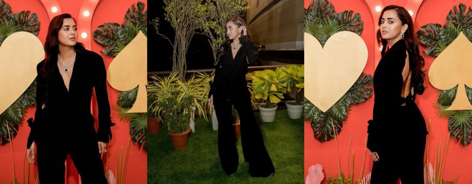 3 Tejasswi Prakash Aesthetic Outfits To Elevate Your Office Wardrobe 924538
