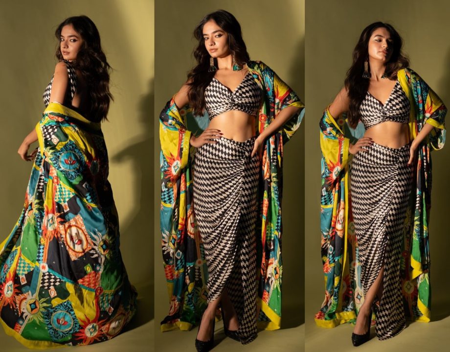 Avneet Kaur Vs Ashnoor Kaur Vs Anushka Sen: Who Is Setting Gen-Z Fashion Goals In Thigh-high Slit Skirt? 926460