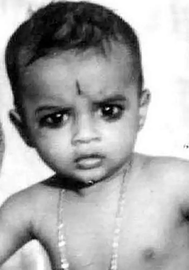 Children's Day Special! Looking at the throwback childhood pictures of celebrities! 925822