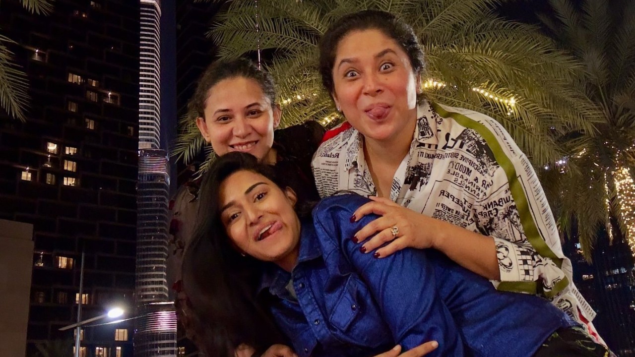 Kasautii Zindagii Kay 2 Fame Erica Fernandes Reunites With Shubhaavi Choksey, Fans In Awe 924622