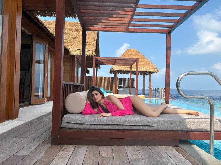 Palak Tiwari’s Maldives Look: Black, Bold, and Beautiful 926014