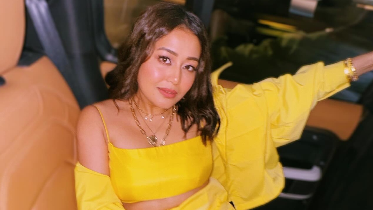 Neha Kakkar's Lime Yellow Co-Ords Set is the Ultimate Fashion Statement for 2024 929941