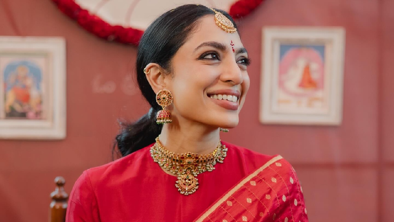Sobhita Dhulipala's Bridal Glow Steals The Show At ‘Pelli Kuthuru’ Ritual 928006
