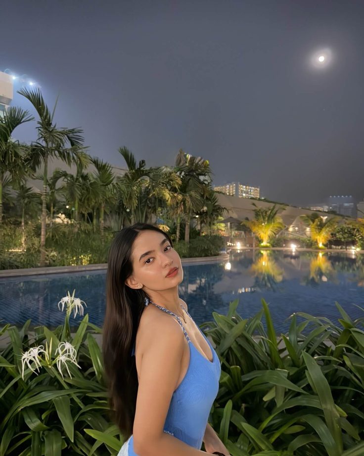 Anushka Sen Turns Up the Heat in Four Sizzling Bikinis and Monokinis 934961