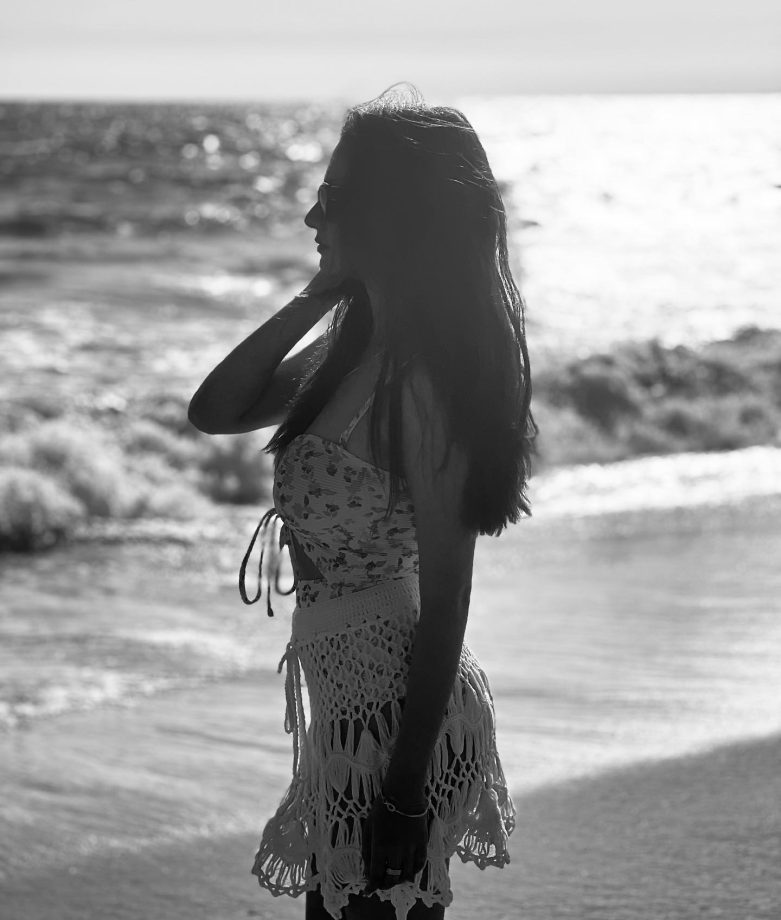 Anushka Sen Turns Up the Heat in Four Sizzling Bikinis and Monokinis 934964