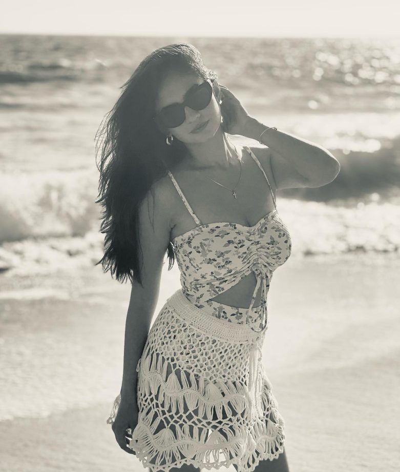 Anushka Sen Turns Up the Heat in Four Sizzling Bikinis and Monokinis 934965