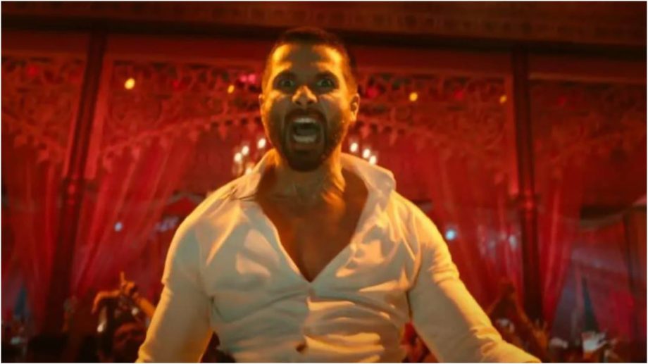 'Deva' Review: Deva-statingly Wild; Shahid Kapoor Unleashed! 935030