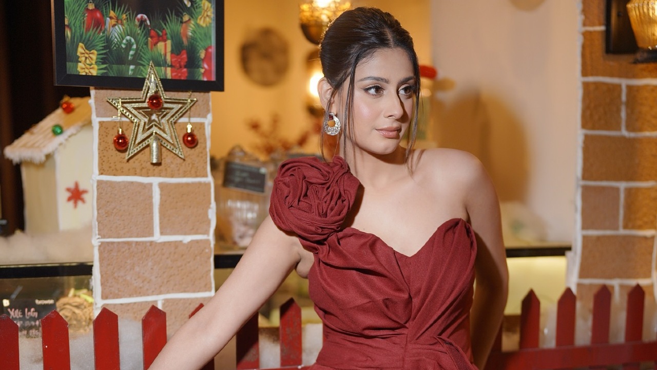Isha Malviya Radiates Holiday Glam in Rusty Red Dress 931453