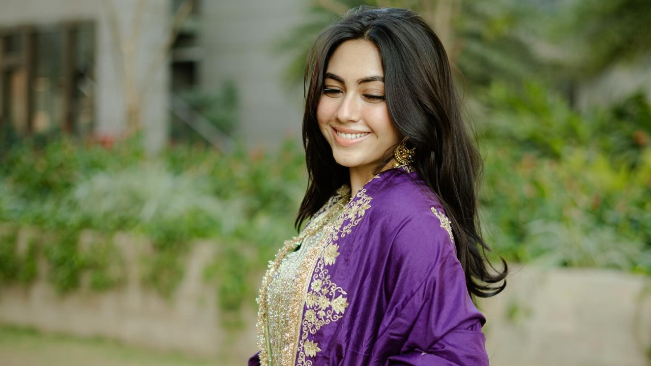 Reem Shaikh's Traditional Anarkali Look Is Perfect For Ramadan Celebrations 938520