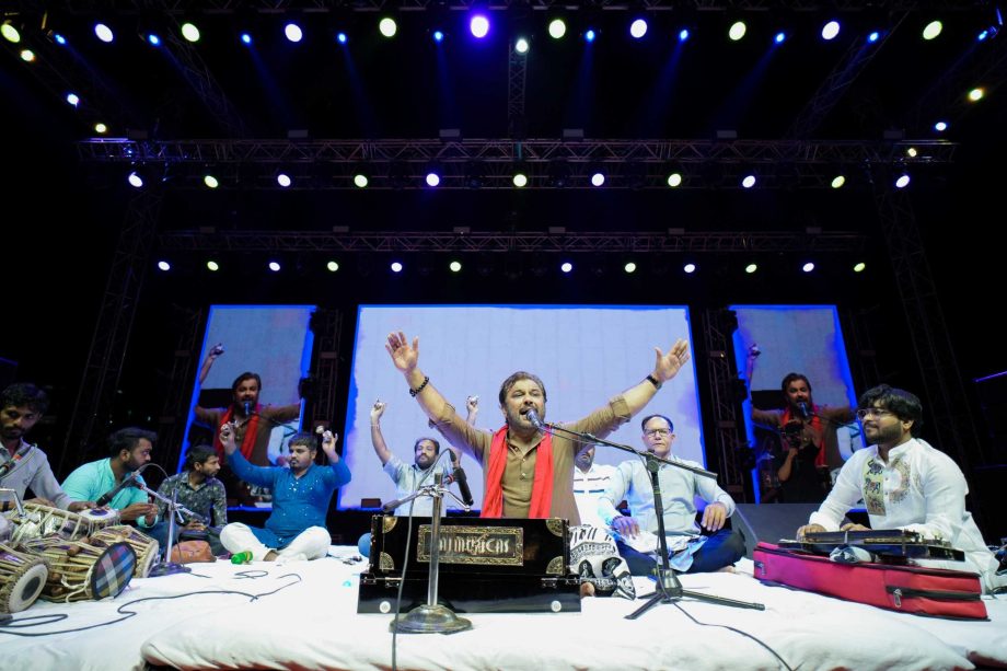 Sunidhi Chauhan & Badshah Set the Stage on Fire at Parul University’s Projections x Freshers Fest 2025 937826