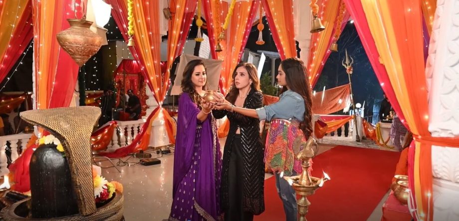 Zee TV’s Jamai No. 1; Mugdha Chaphekar & Puja Banerjee Joins Simaran Kaur, In Power-Packed Fight Sequence Special Episode 938631
