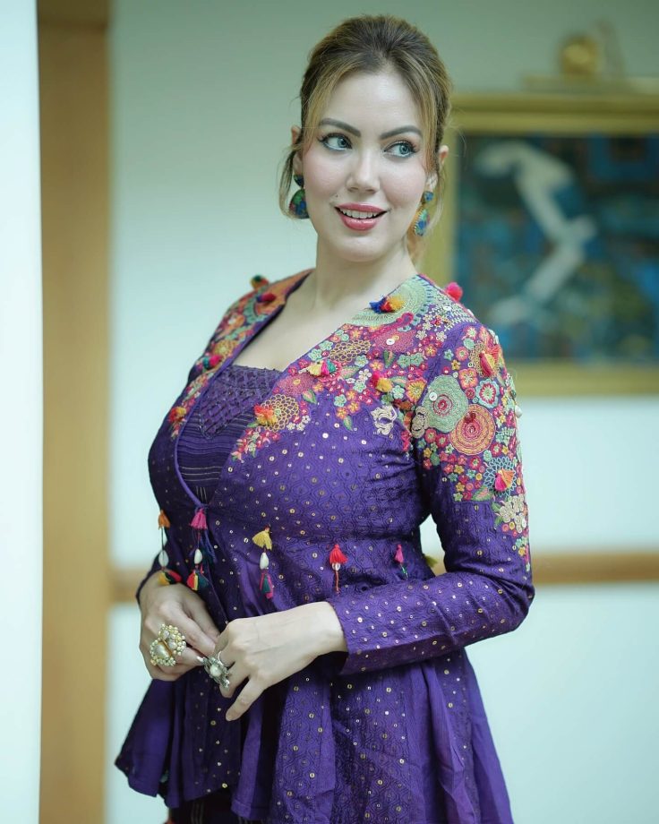 3 Must-Have Salwar Suits Inspired By Munmun Dutta, Divyanka Tripathi & Jannat Zubair 940898
