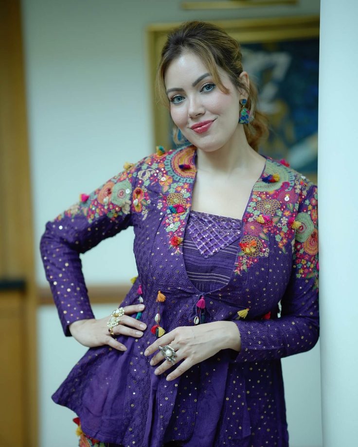 3 Must-Have Salwar Suits Inspired By Munmun Dutta, Divyanka Tripathi & Jannat Zubair 940896