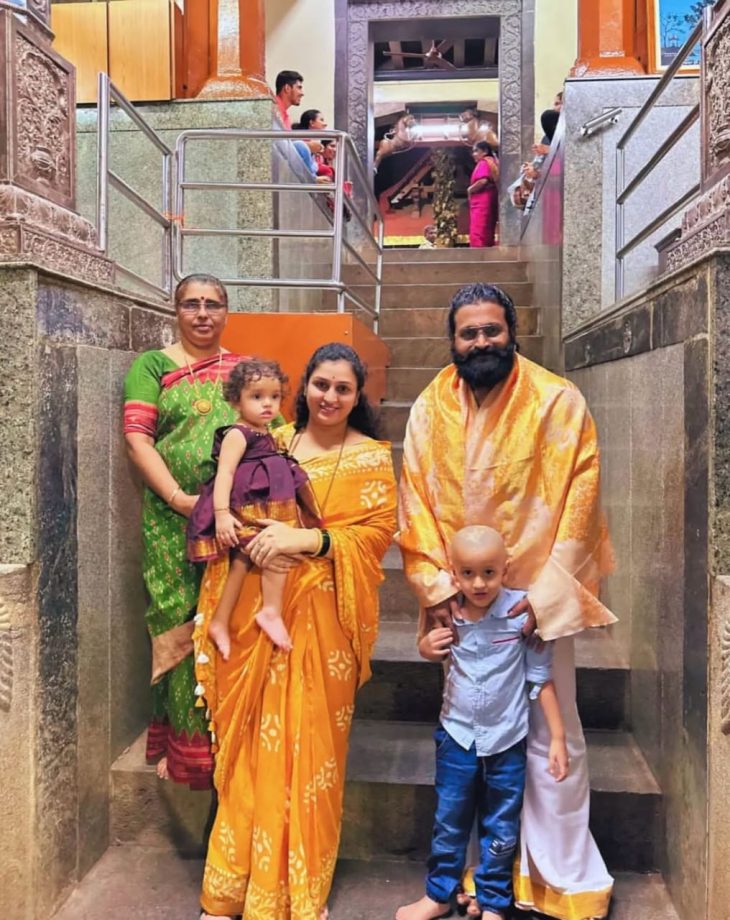 5 Moments of Rishab Shetty with Family That Prove He Is a True Family Man 941910