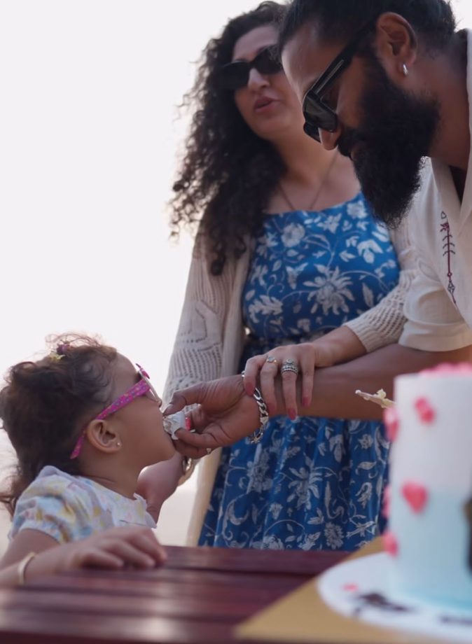 5 Moments of Rishab Shetty with Family That Prove He Is a True Family Man 941908
