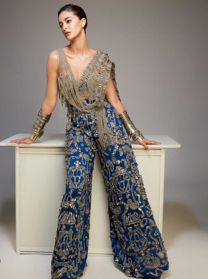 Ananya Panday Covers Herself In Oxidised Accessories, Stuns In Blue Embellished Bottom: See Photos 942329