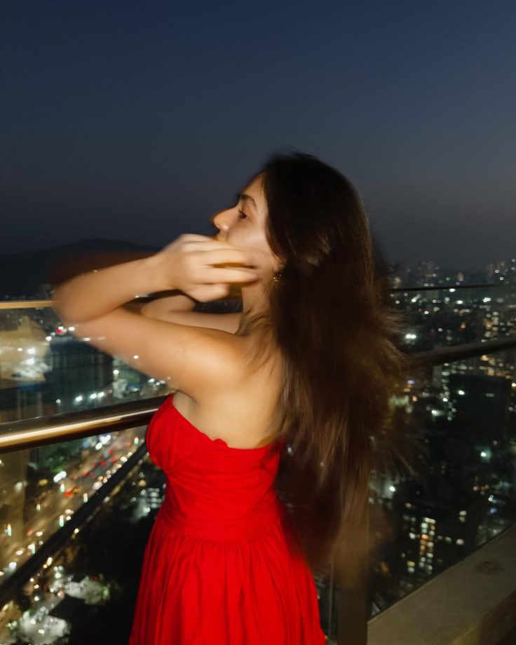 Anushka Sen Keeps It Classy in a Chic Red Dress 939771