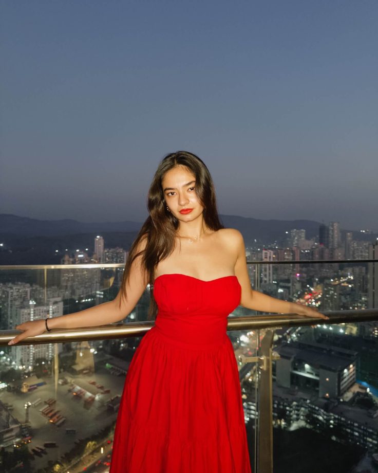 Anushka Sen Keeps It Classy in a Chic Red Dress 939760