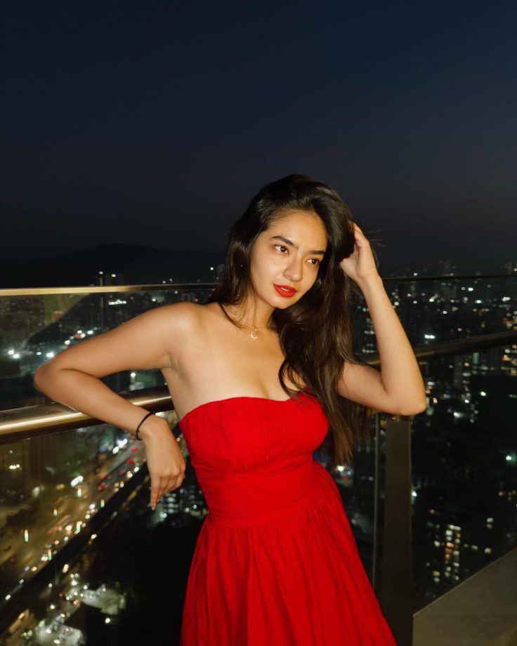 Anushka Sen Keeps It Classy in a Chic Red Dress 939759