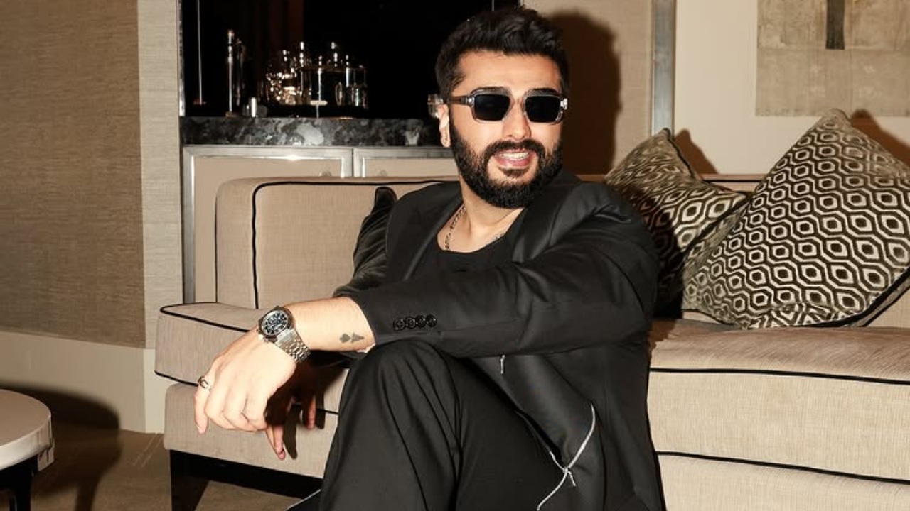 Arjun Kapoor’s All-Black Rockstar Look is Pure Desi Swag!