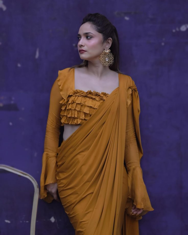 Ashi Singh's Floral Lehenga Vs Ankita Lokhande's Plain Saree: Who Is Soaring Hot In Traditional Style? 942175
