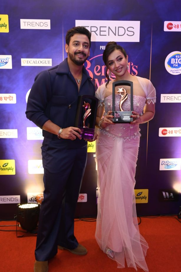 Celebrities Set the Red Carpet on Fire at TRENDS presents IWMBuzz.com's Bengal’s Most Stylish – Season 2 942088