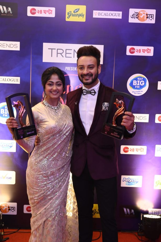 Celebrities Set the Red Carpet on Fire at TRENDS presents IWMBuzz.com's Bengal’s Most Stylish – Season 2 942089