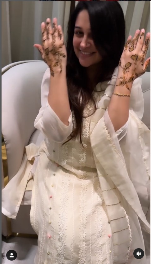 Hina Khan, Jannat Zubair & More – Celeb-Inspired Mehendi Designs For Stylish Eid 942661