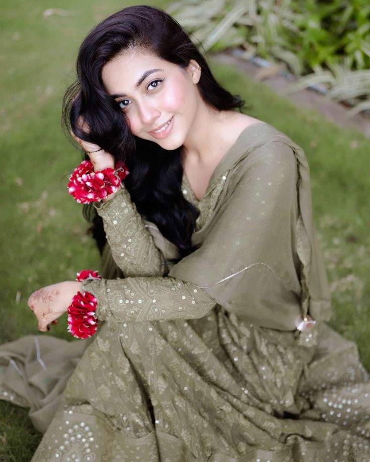 Hina Khan, Jannat Zubair & More – Celeb-Inspired Mehendi Designs For Stylish Eid 942656