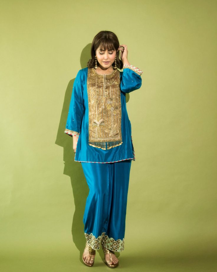 Hina Khan's Ethereal Salwar Suit To Make Eid Celebration Special 942011