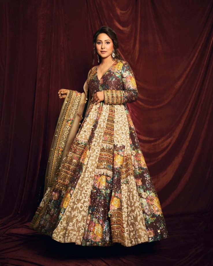 Hina Khan's Ethereal Salwar Suit To Make Eid Celebration Special 942003