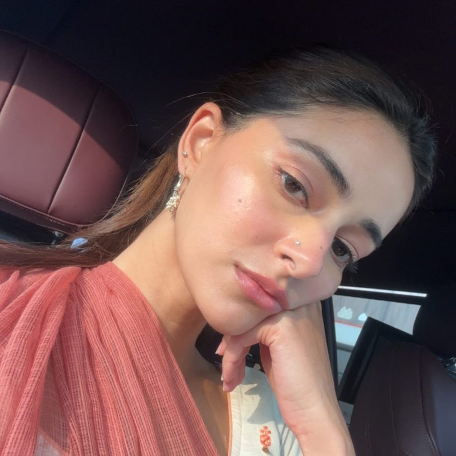 In Pics: Manushi Chhillar To Ananya Panday - Divas Flaunt Their Golden Hour Glow 940947