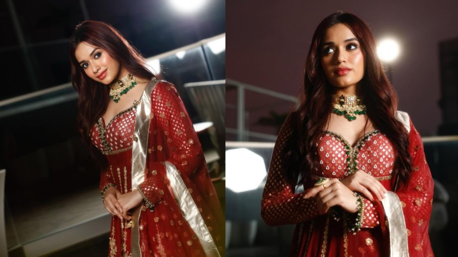 Jannat Zubair To Hina Khan: Game Up Your Iftar & Eid Glam In Traditional Attires 940443