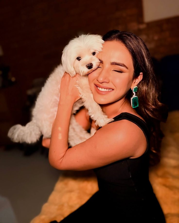 Jasmin Bhasin Stuns in Sleek Black Dress with a Touch of Glam 942564