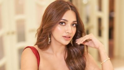 Jiya Shankar’s Sizzling Red Outfit Turns Heads