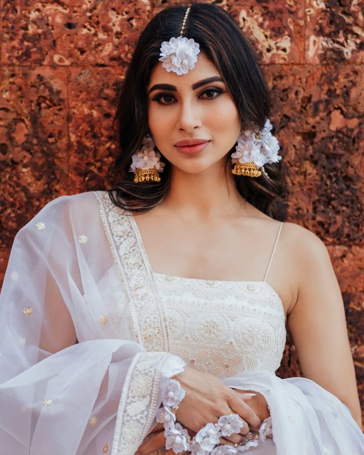 Mouni Roy Glows in All-White for a Traditional Look 938921
