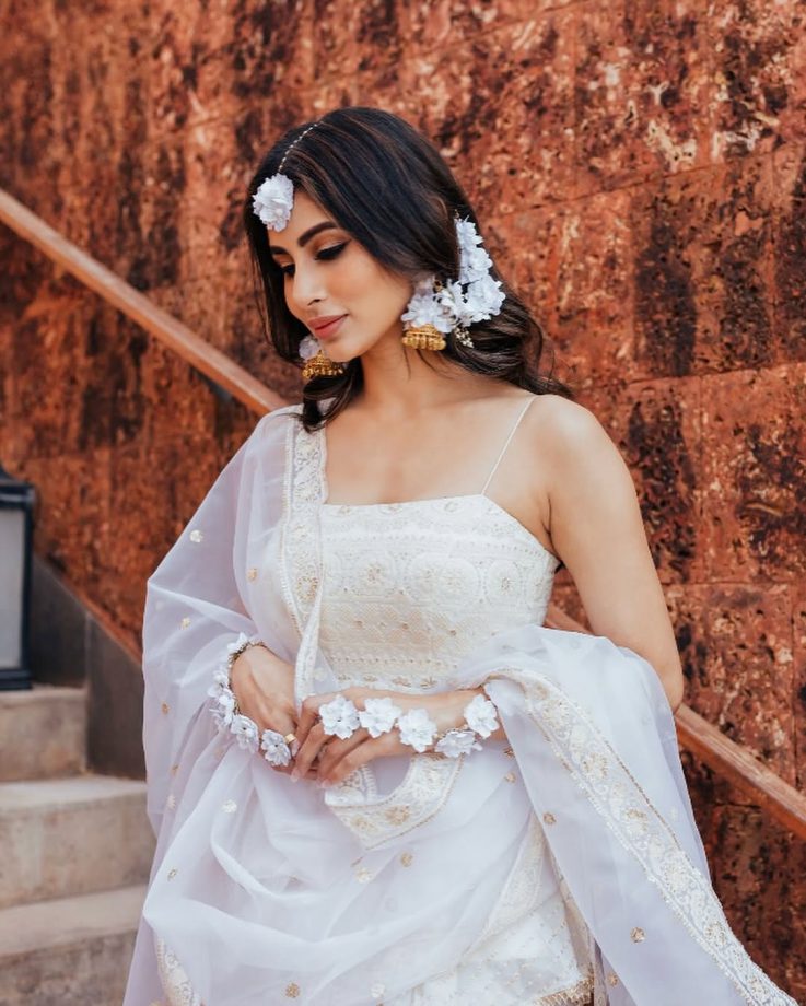 Mouni Roy Glows in All-White for a Traditional Look 938922