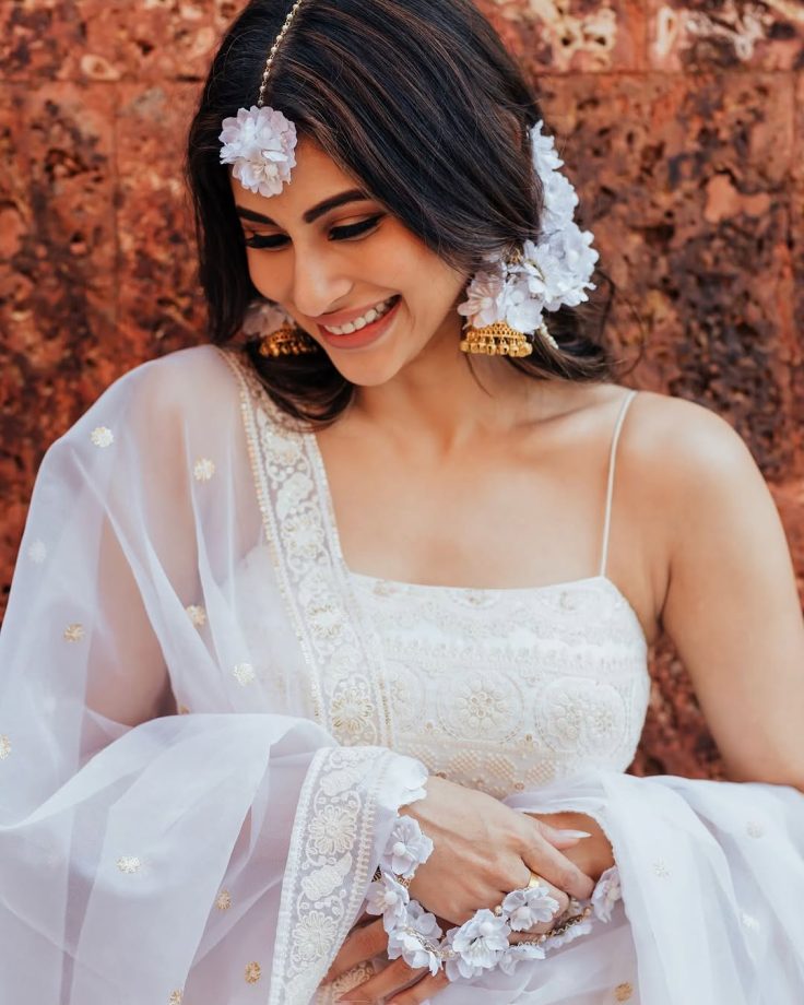 Mouni Roy Glows in All-White for a Traditional Look 938923