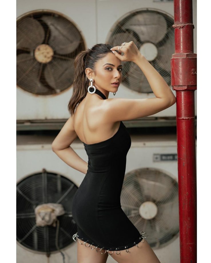 Rakul Preet Singh Serves Ultimate Style Goals 940757