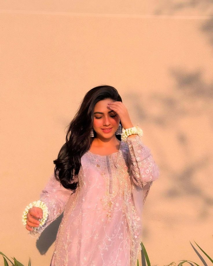 Reem Shaikh, Jannat Zubair & Sumbul Touqeer's Aesthetic Kurta Goals For Eid 2025 942194