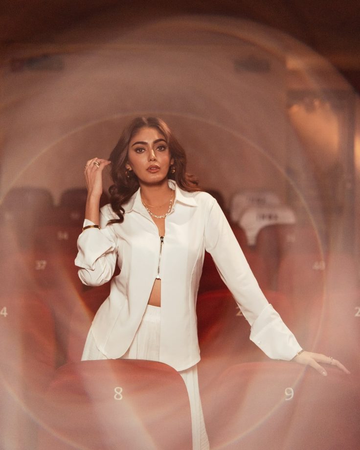 Sana Makbul’s White Look is a Lesson in Chic Minimalism 940761