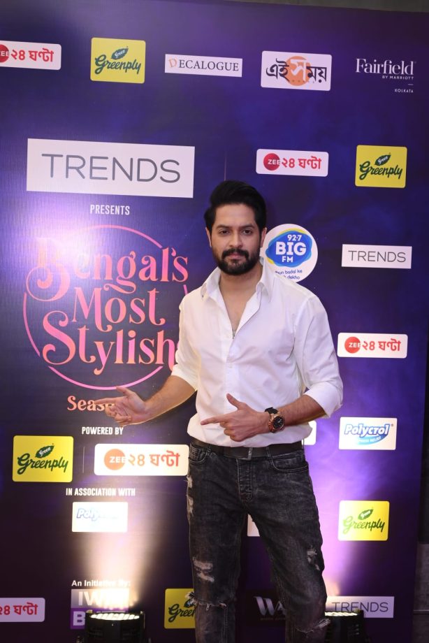 The Kings Of Cool: Bengal’s Most Stylish Men Rule The Red Carpet 942484