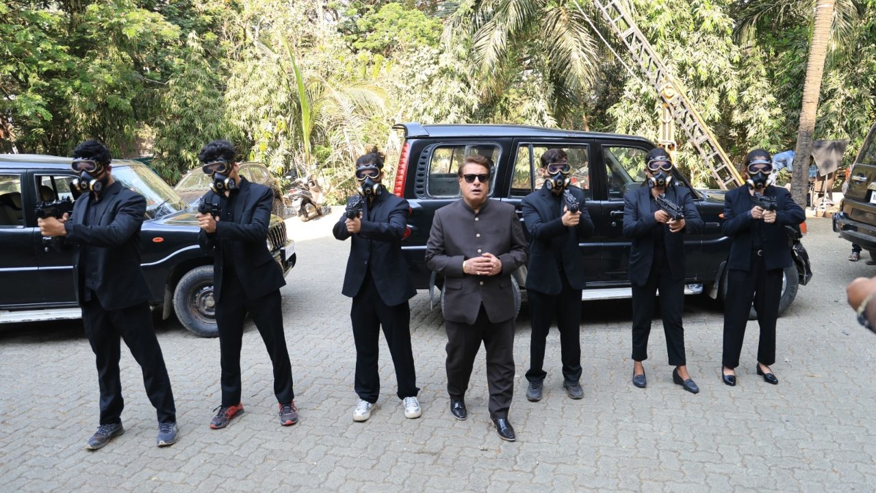 Tigmanshu Dhulia Returns as the Infamous Barbosa of Eye Gang in CID 942370