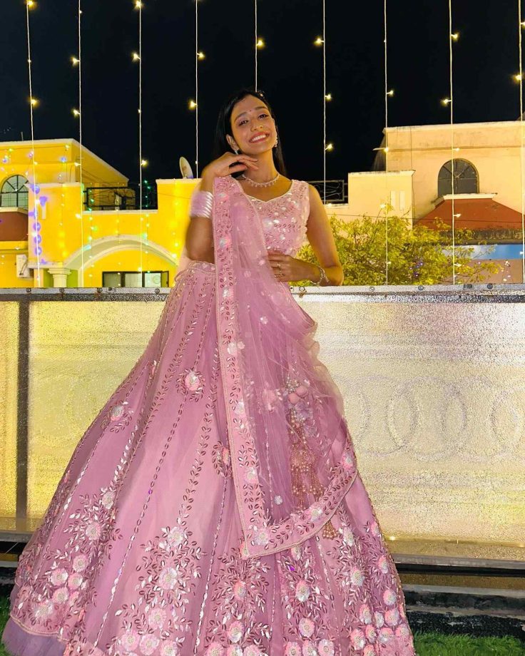 Times Bhagya Lakshmi Actress Aishwarya Khare Proved She's Desi Princess In Lehenga 940783