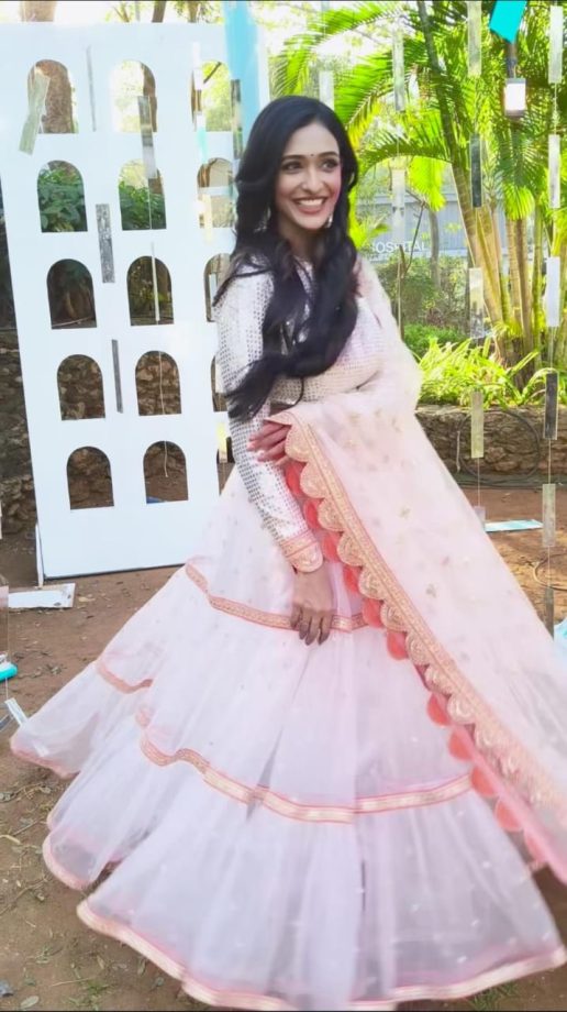 Times Bhagya Lakshmi Actress Aishwarya Khare Proved She's Desi Princess In Lehenga 940789