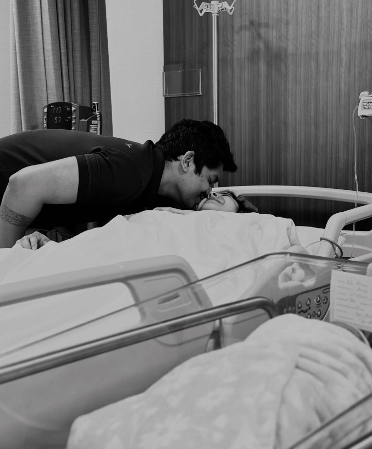 Actress Aima Rosmy Sebastian & husband, Kevin Paul blessed with a baby girl 943247