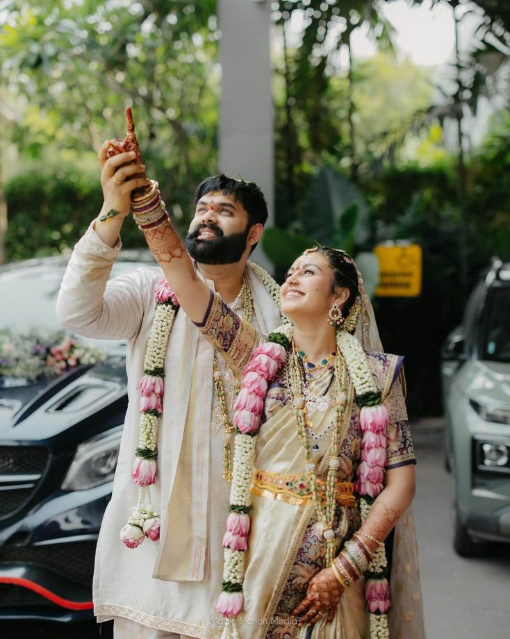 Actress M.G. Abhinaya gets married to longtime partner, Vegesana Karthik 944839
