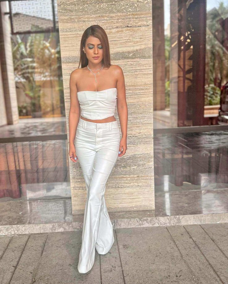 All Eyes on Nia Sharma’s Playbook of Daring Makeup Moments 944598