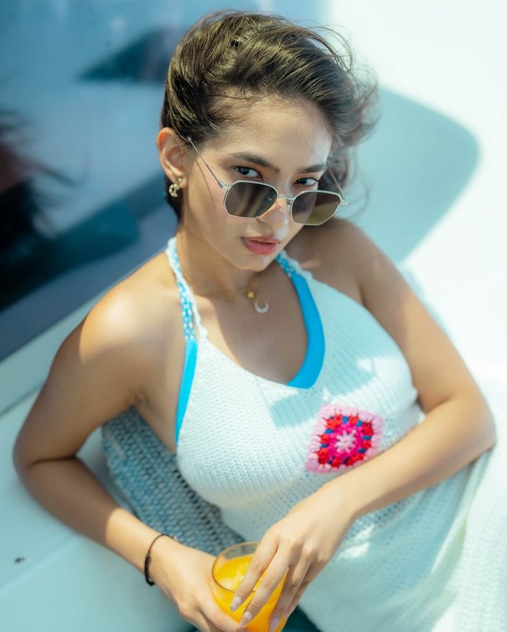 Anushka Sen Is Living the Dream in a Breezy White Knit Dress on the High Seas 945954