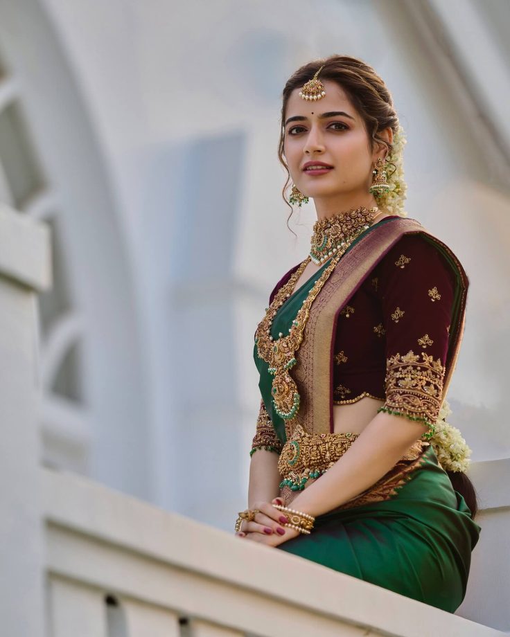 Ashika Ranganath Inspired Stunning Bold Blouse To Elevate Your Simple Saree Looks 946099